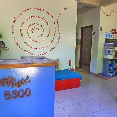 Treffpunkt 5300 Hostel Puerto Princesa Ngoại thất bức ảnh