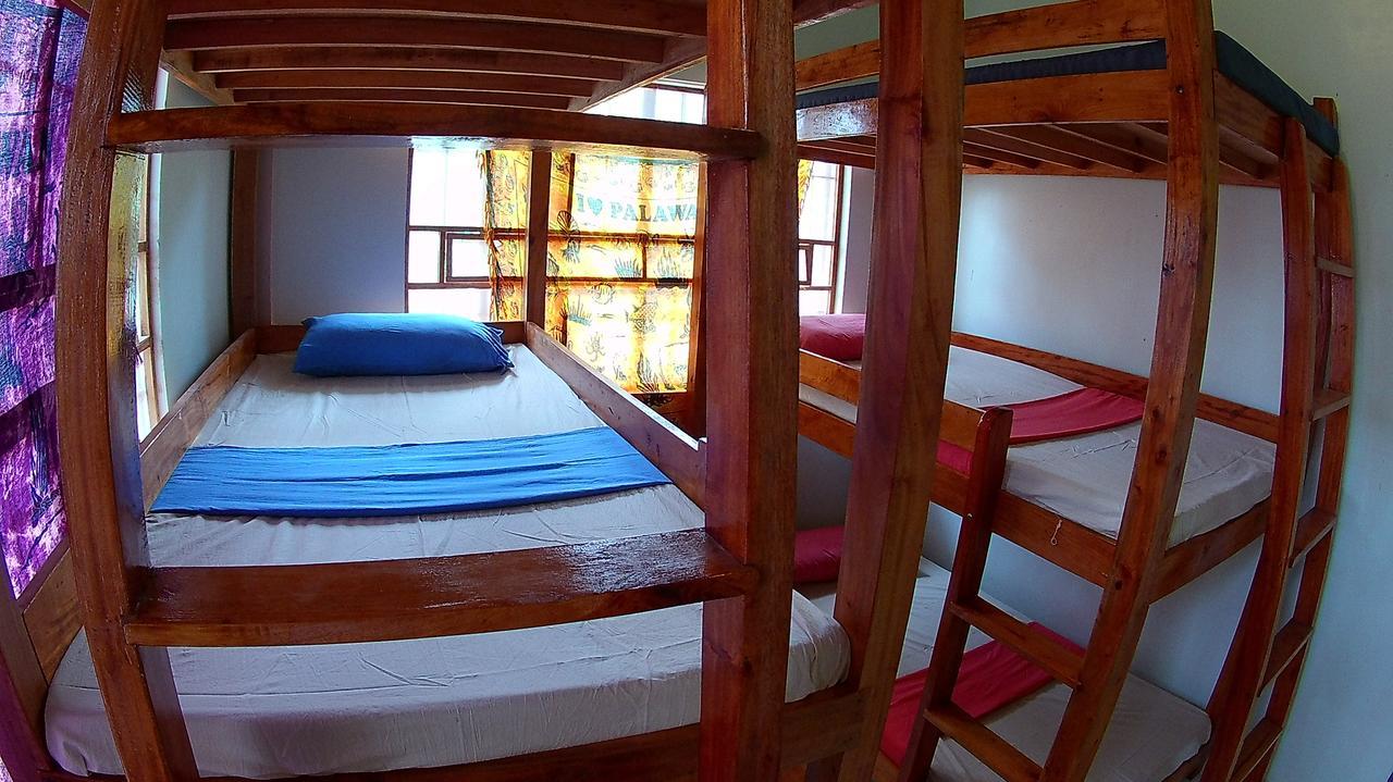 Treffpunkt 5300 Hostel Puerto Princesa Ngoại thất bức ảnh
