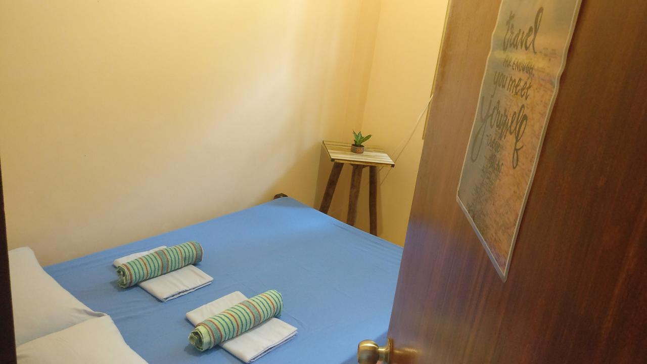 Treffpunkt 5300 Hostel Puerto Princesa Ngoại thất bức ảnh